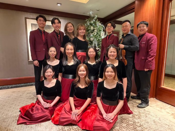 Mandarin group photo